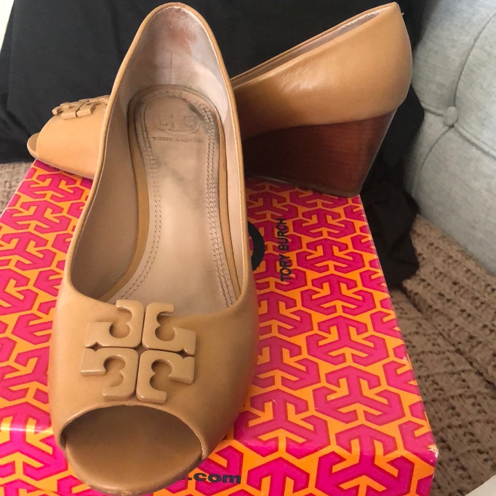 Tory Burch Lowell 2 65MM peep toe wedge